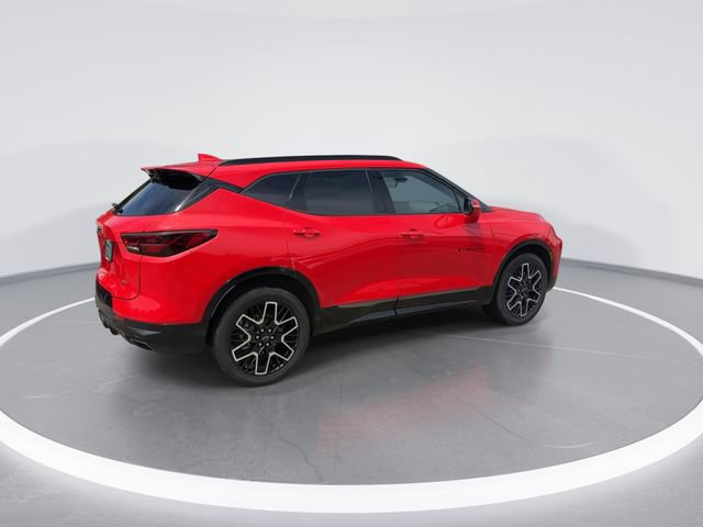 Used 2023 Chevrolet Blazer RS w/ Driver Confidence II Package FWD image 7