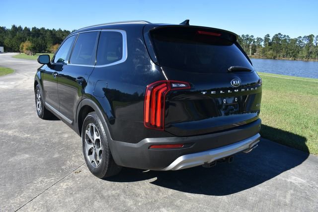 Used 2020 Kia Telluride EX w/ Towing Package FWD image 6
