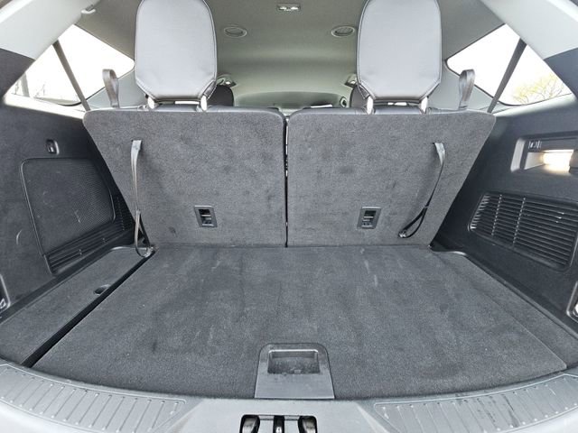 Used 2022 Ford Explorer Limited image 23