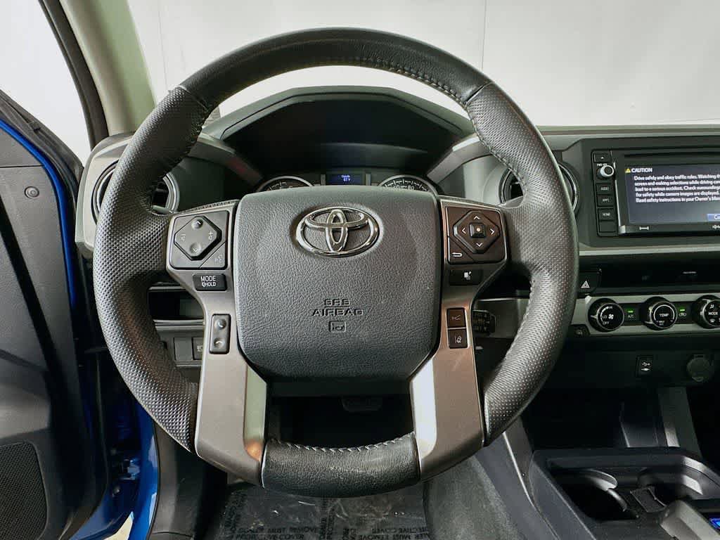 Used 2018 Toyota Tacoma SR5 RWD image 15