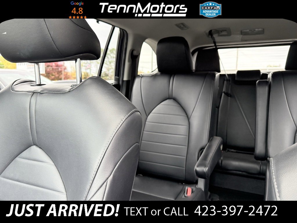 Used 2023 Toyota Highlander XLE image 26