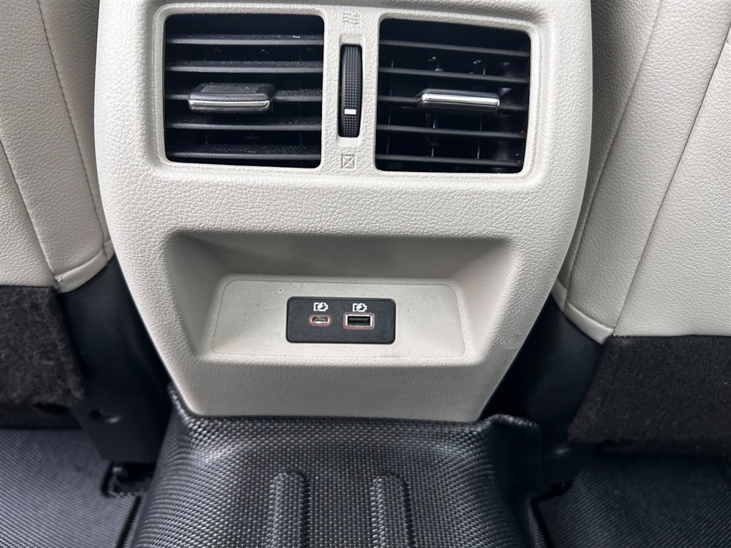 Used 2021 Nissan Altima 2.5 Platinum AWD/4WD image 27
