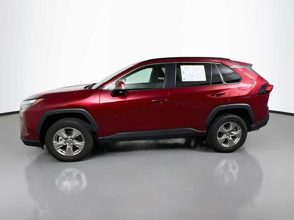 Used 2025 Toyota RAV4 XLE FWD image 6