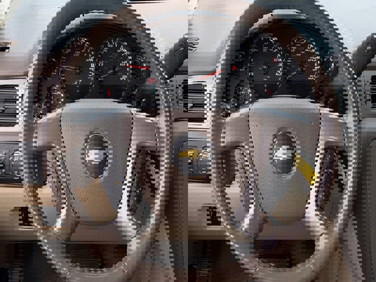 Used 2013 Chevrolet Tahoe LT image 13