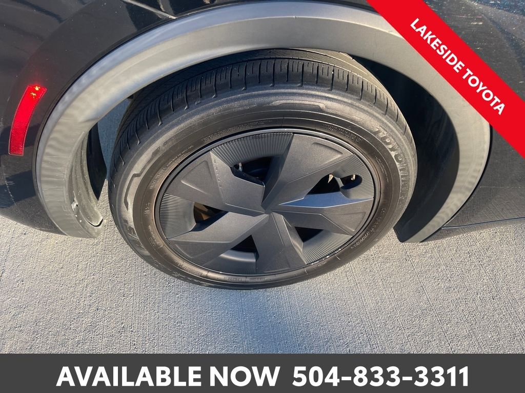 Certified 2023 Toyota Prius LE image 33