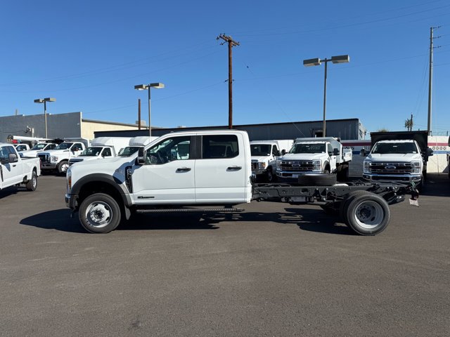 New 2025 Ford F550 4x4 Crew Cab image 4