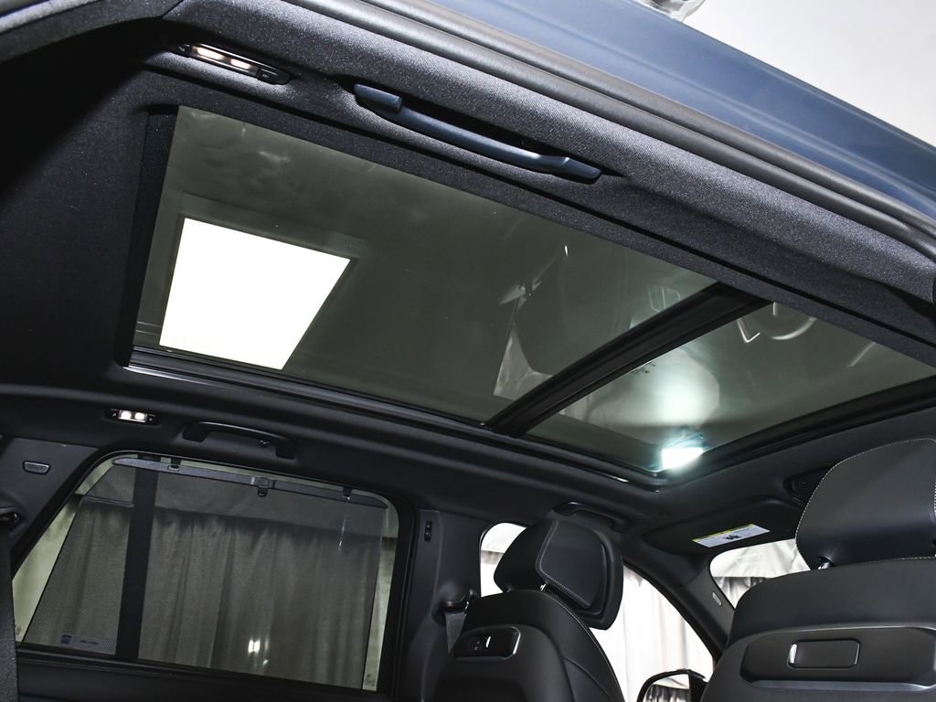 Used 2026 BMW X5 xDrive40i w/ M Sport Package AWD/4WD image 62