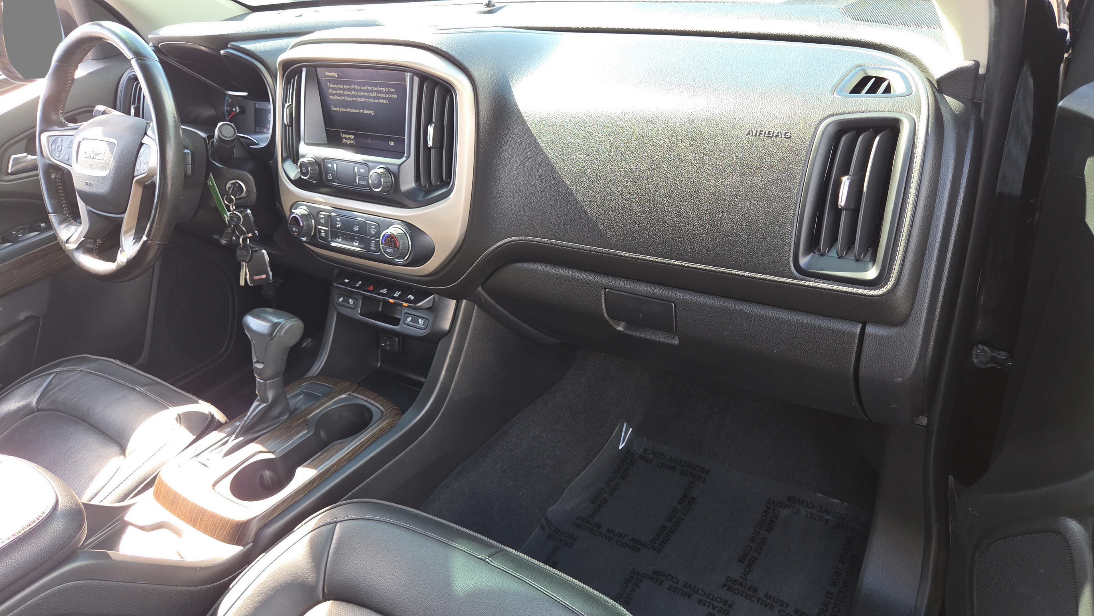 Used 2020 GMC Canyon Denali RWD image 16