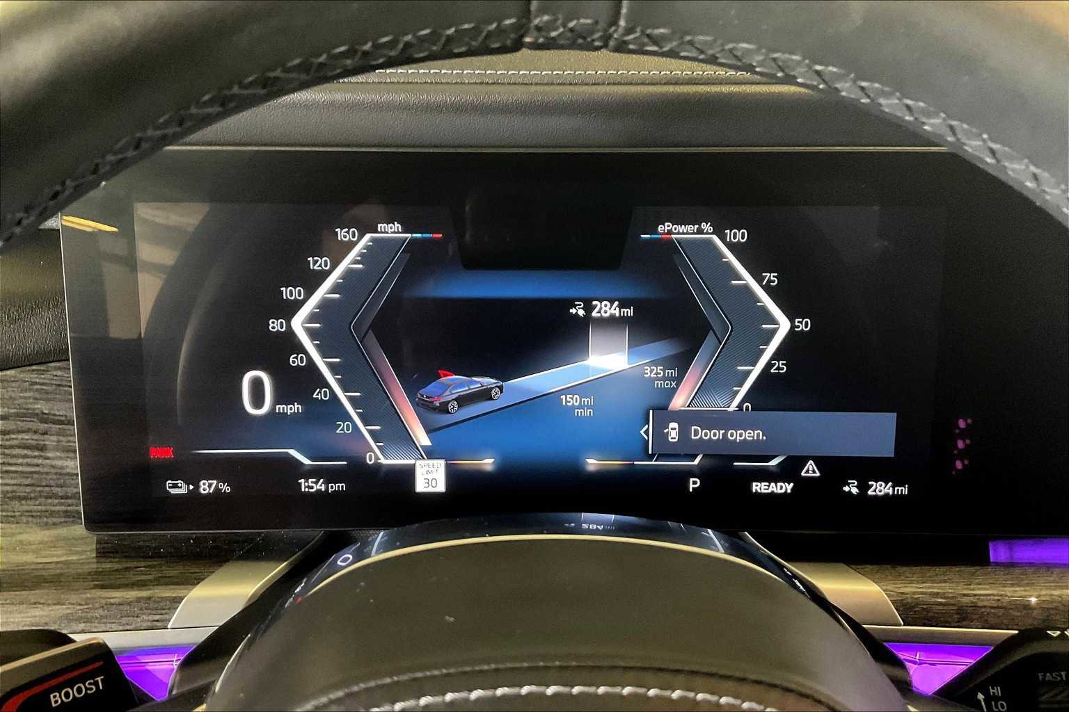 Used 2023 BMW i7 xDrive60 image 24