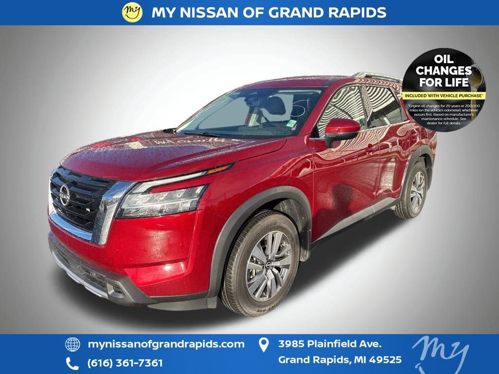 Used 2023 Nissan Pathfinder SL image 6