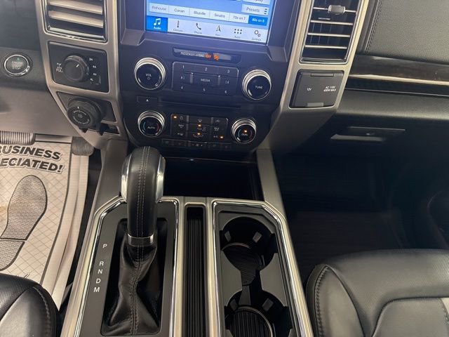 Used 2017 Ford F150 Platinum w/ Equipment Group 701A Luxury image 35