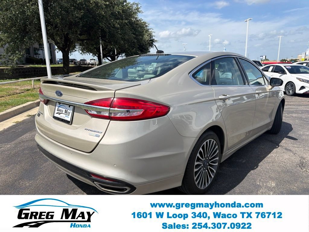 Used 2017 Ford Fusion Titanium AWD/4WD image 3