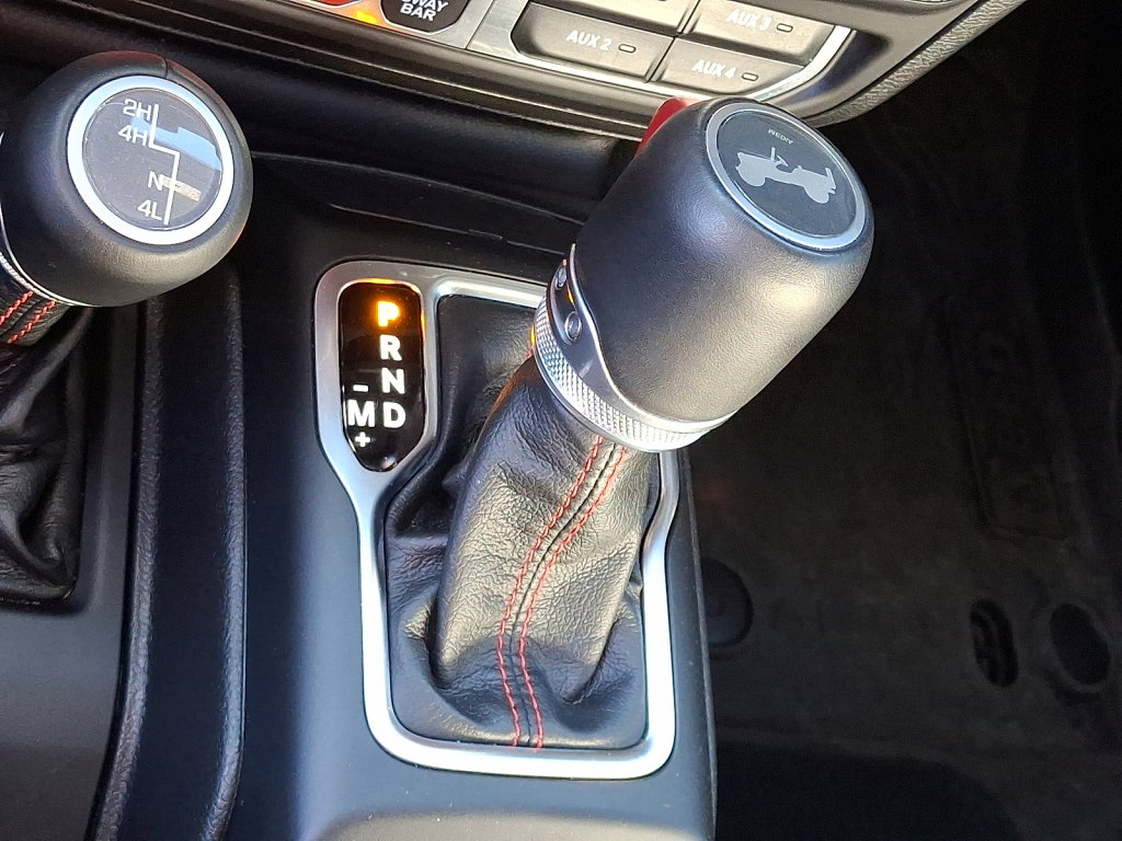 Used 2022 Jeep Wrangler Unlimited Rubicon w/ Steel Bumper Group image 30