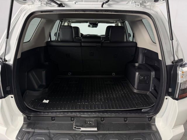Used 2024 Toyota 4Runner TRD Off-Road Premium image 26