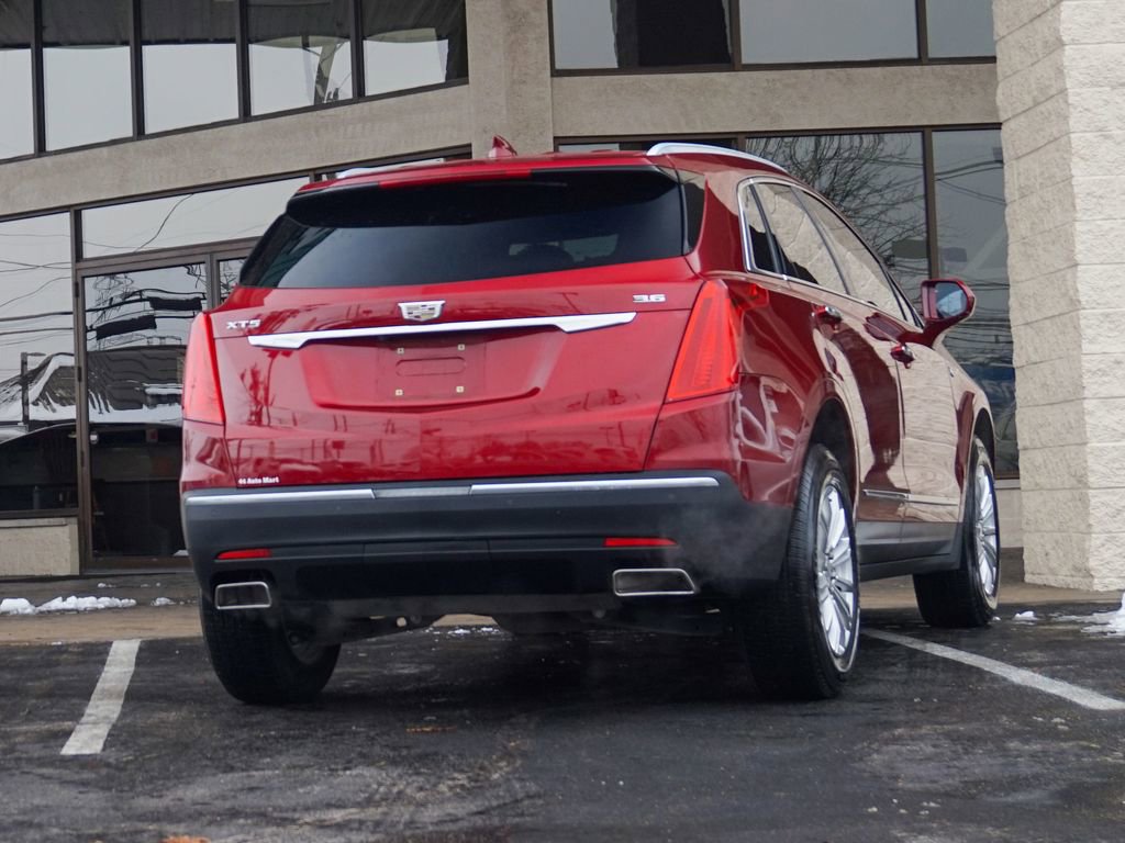 Used 2019 Cadillac XT5 FWD image 6
