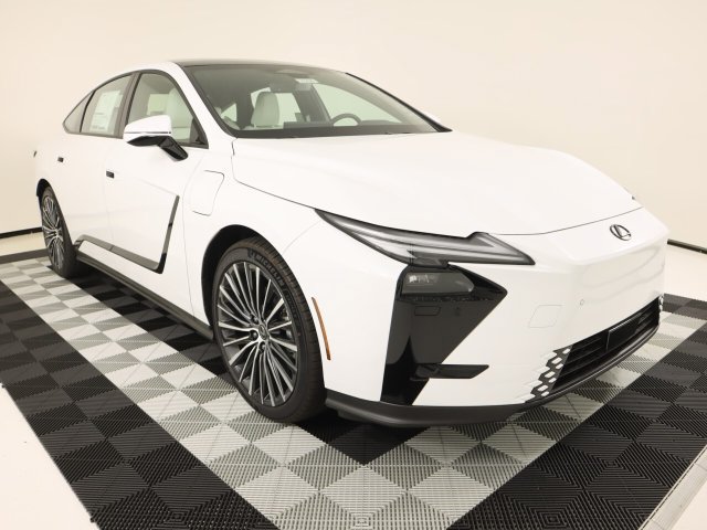 New 2026 Lexus ES 350e w/ Convenience Package FWD image 6