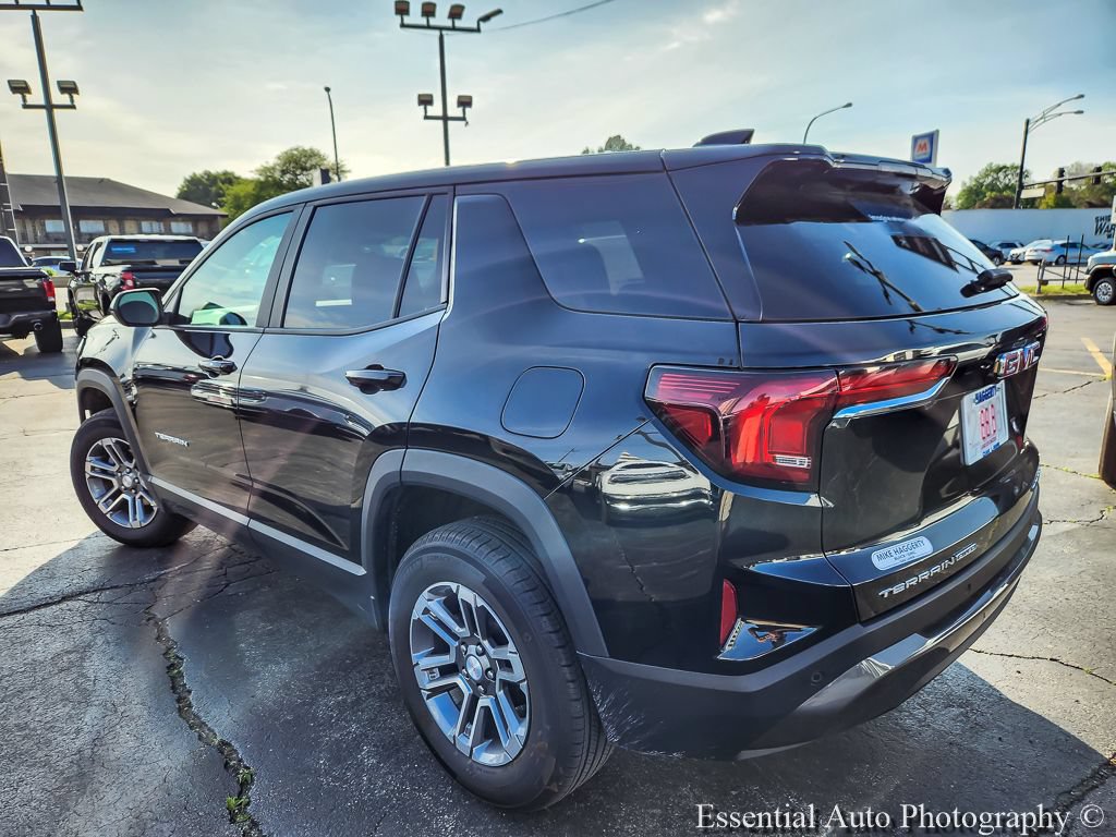 Certified 2026 GMC Terrain Elevation AWD/4WD image 6