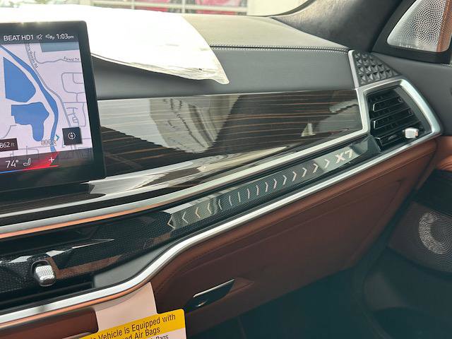 Used 2025 BMW ALPINA XB7 image 32