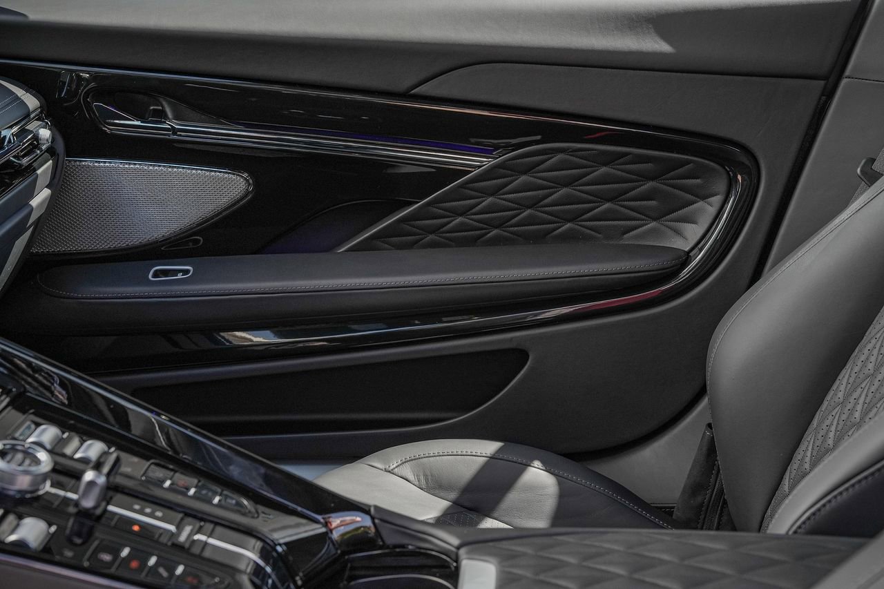 New 2025 Aston Martin DB12 Coupe RWD image 25