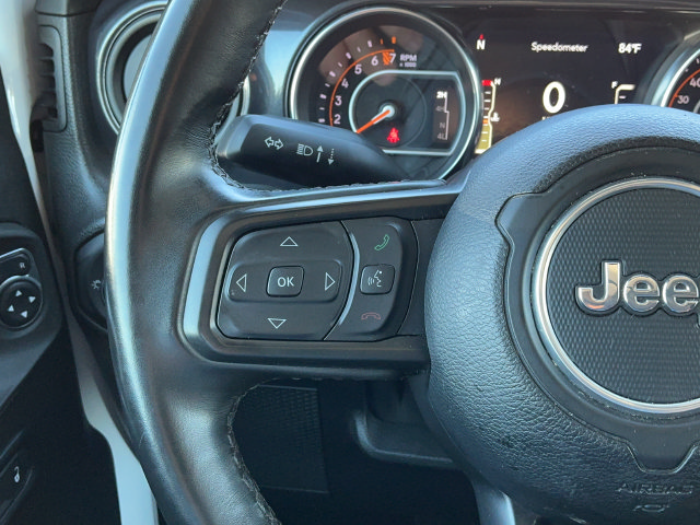 Used 2022 Jeep Gladiator Sport AWD/4WD image 12