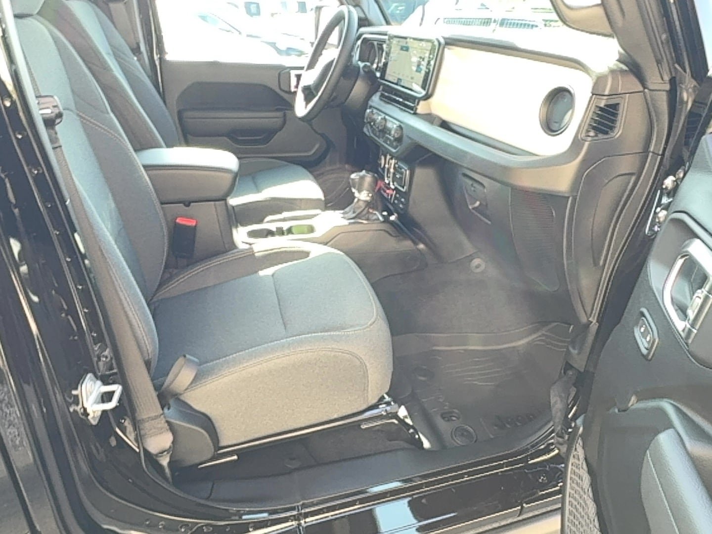 New 2025 Jeep Gladiator Sport AWD/4WD image 7