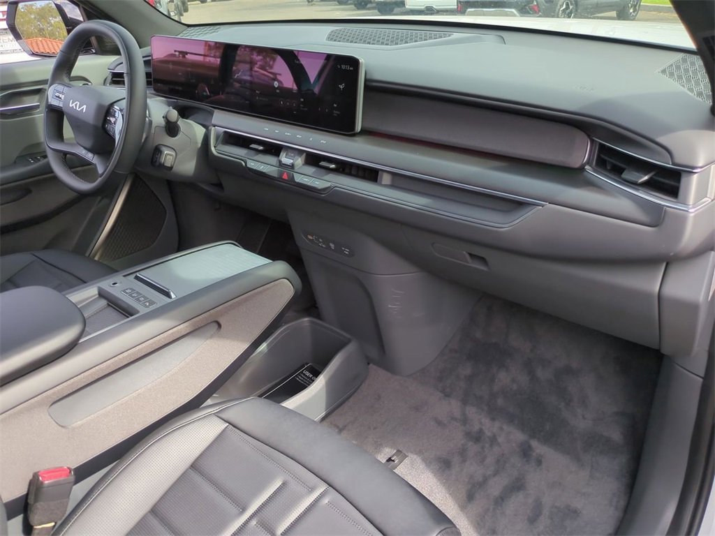 New 2026 Kia EV9 Land w/ Nightfall Edition Package image 42