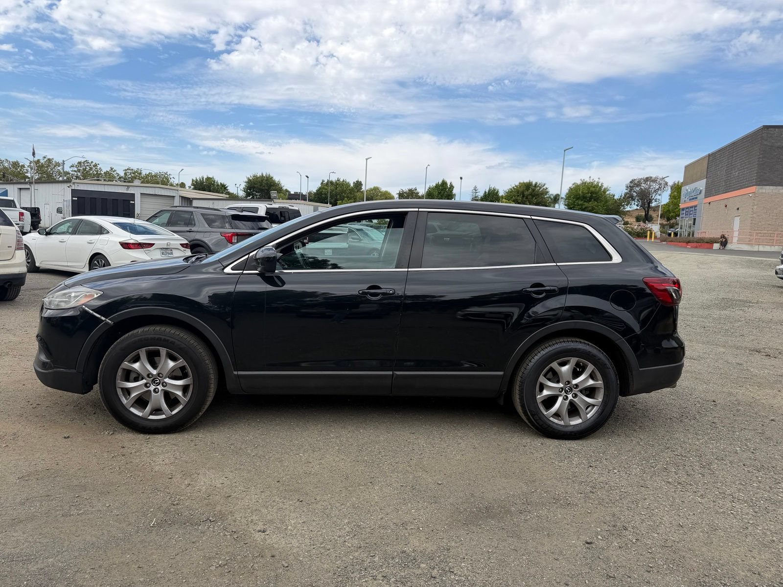 Used 2015 MAZDA CX-9 Touring FWD image 2