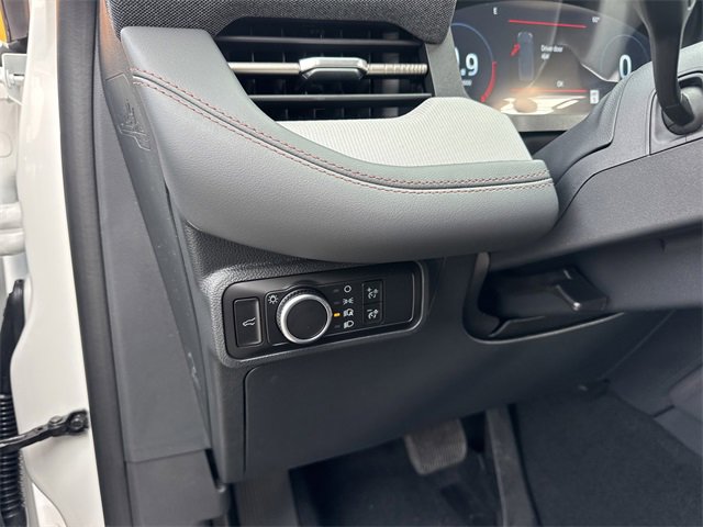 New 2026 Ford Explorer Active image 19