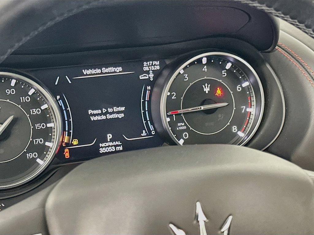 Used 2022 Maserati Levante F Tributo AWD/4WD image 13