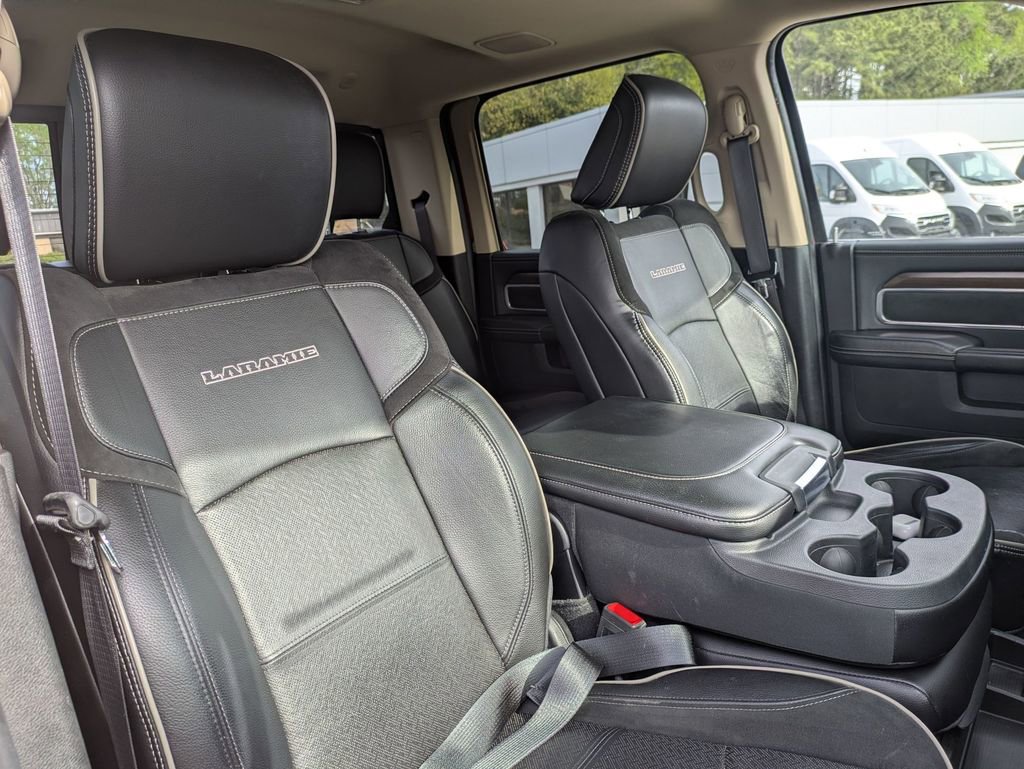 Used 2022 RAM 2500 Laramie AWD/4WD image 35