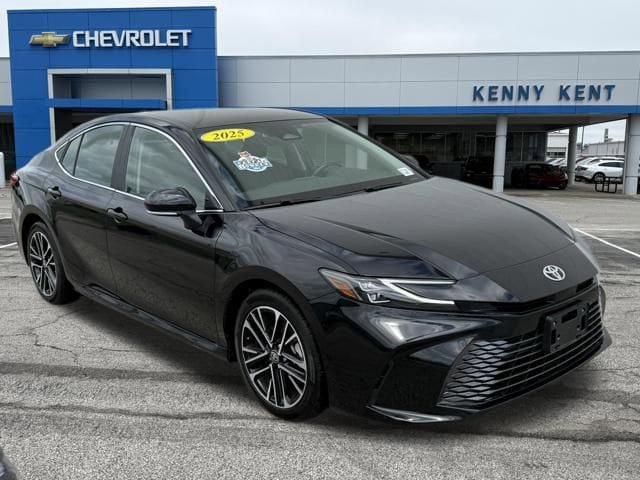 Used 2025 Toyota Camry XLE