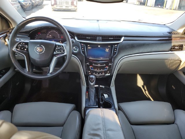 Used 2013 Cadillac XTS Luxury AWD/4WD image 12