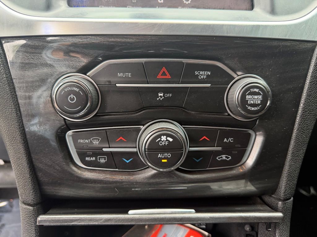 Used 2021 Chrysler 300 Touring w/ Sport Appearance Package image 27