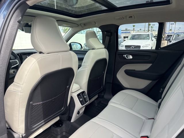New 2026 Volvo XC40 B4 Plus w/ Protection Package FWD image 20