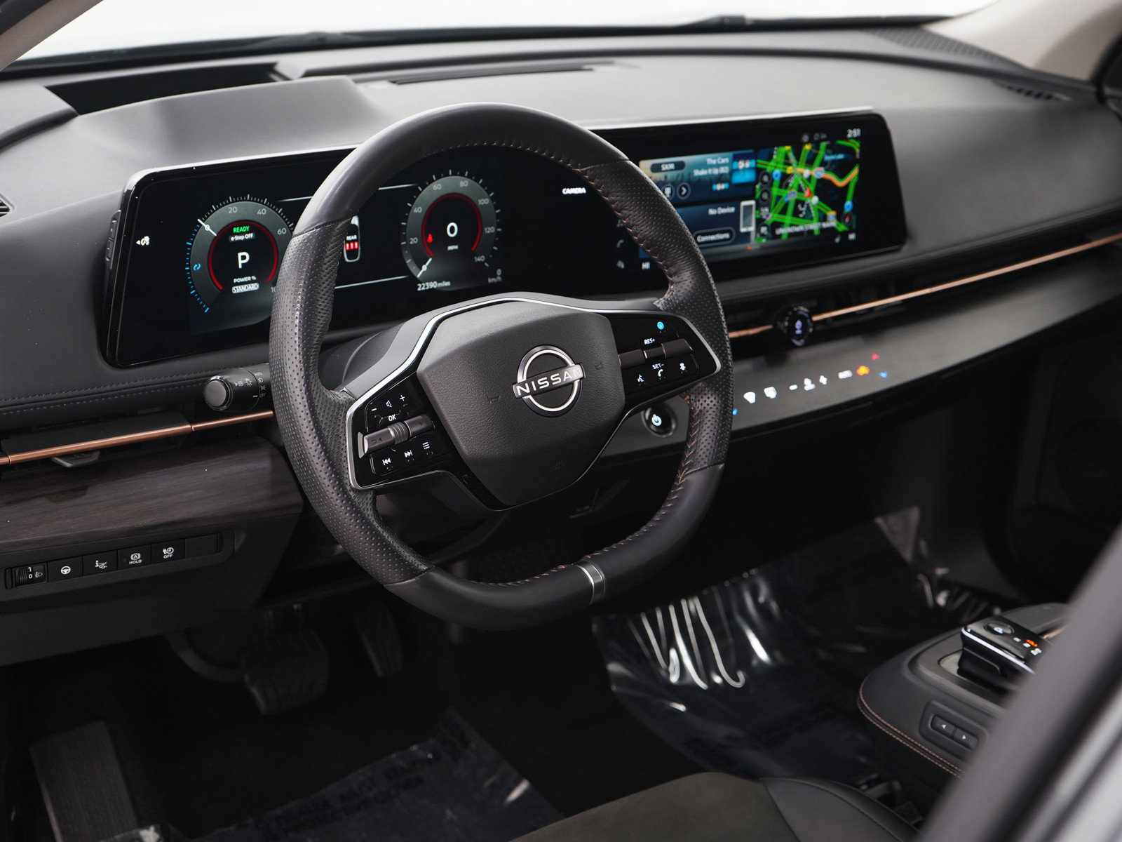 Used 2023 Nissan Ariya AWD image 22