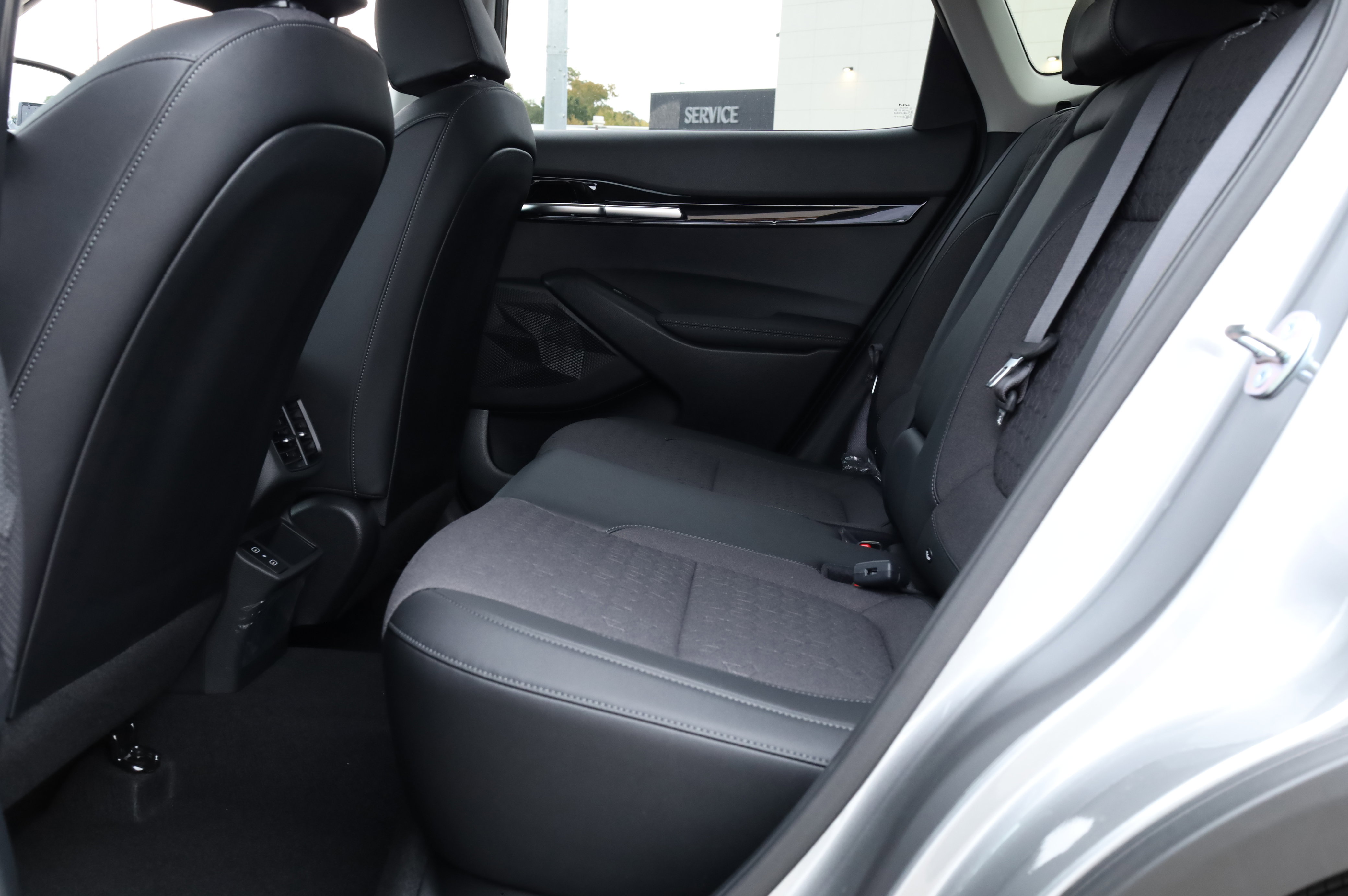 New 2026 Kia Seltos S image 13