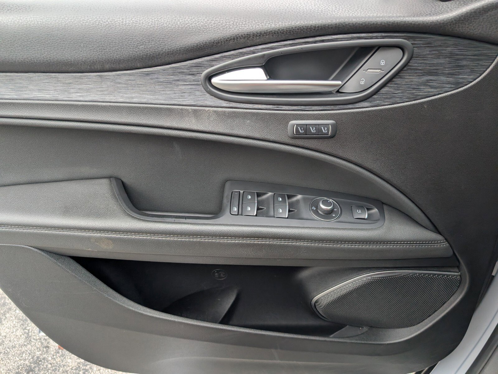 Used 2022 Alfa Romeo Stelvio Sprint image 38