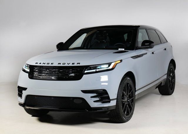 New 2026 Land Rover Range Rover Velar Dynamic SE image 1