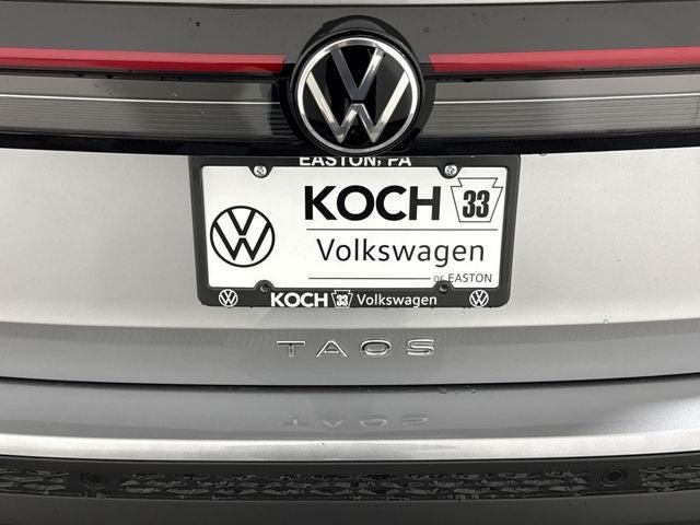 New 2026 Volkswagen Taos SE AWD/4WD image 13