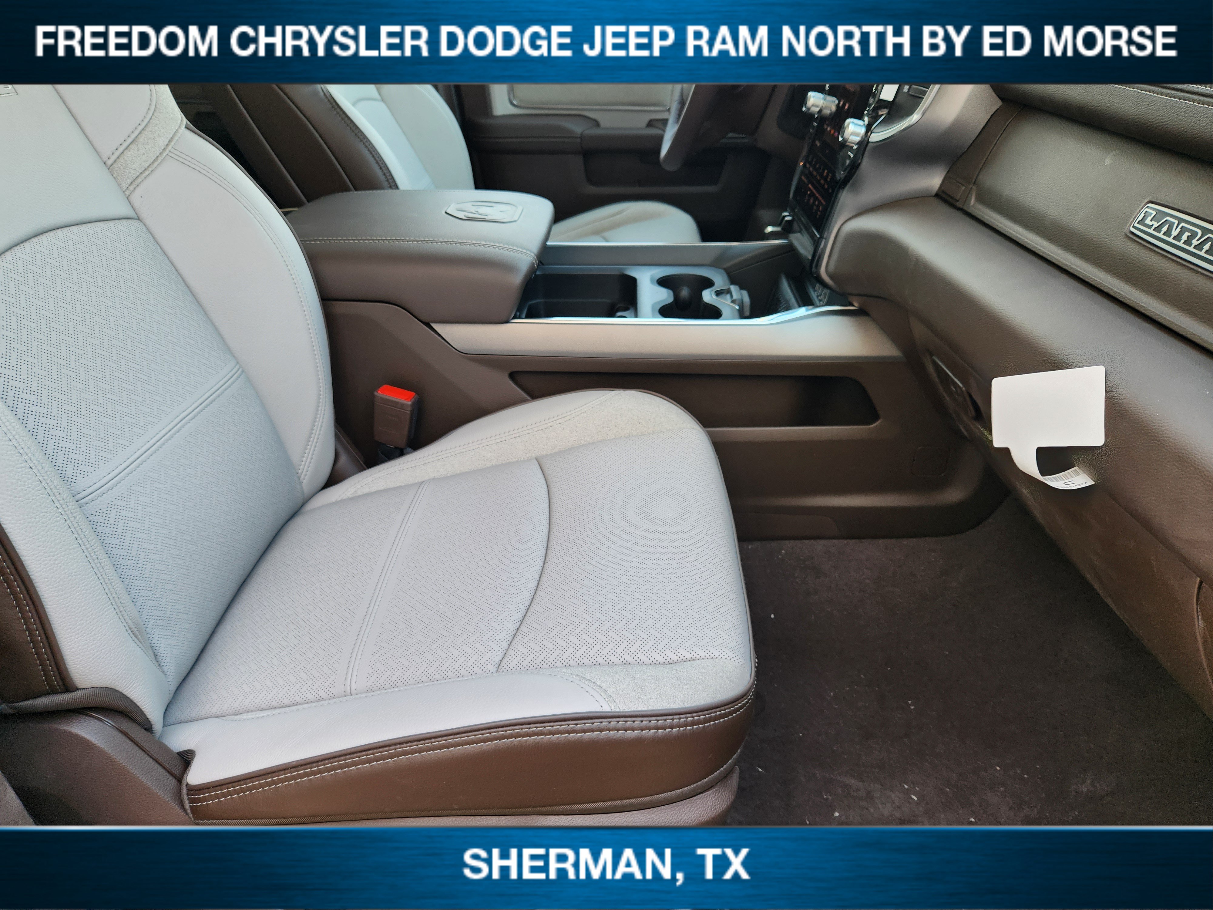New 2026 RAM 2500 Laramie AWD/4WD image 9