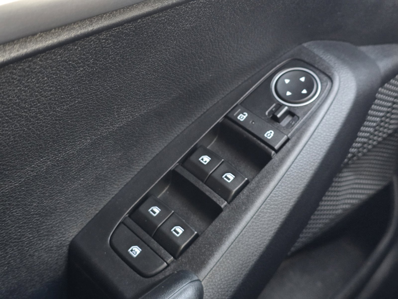 Used 2024 Kia Seltos LX image 22