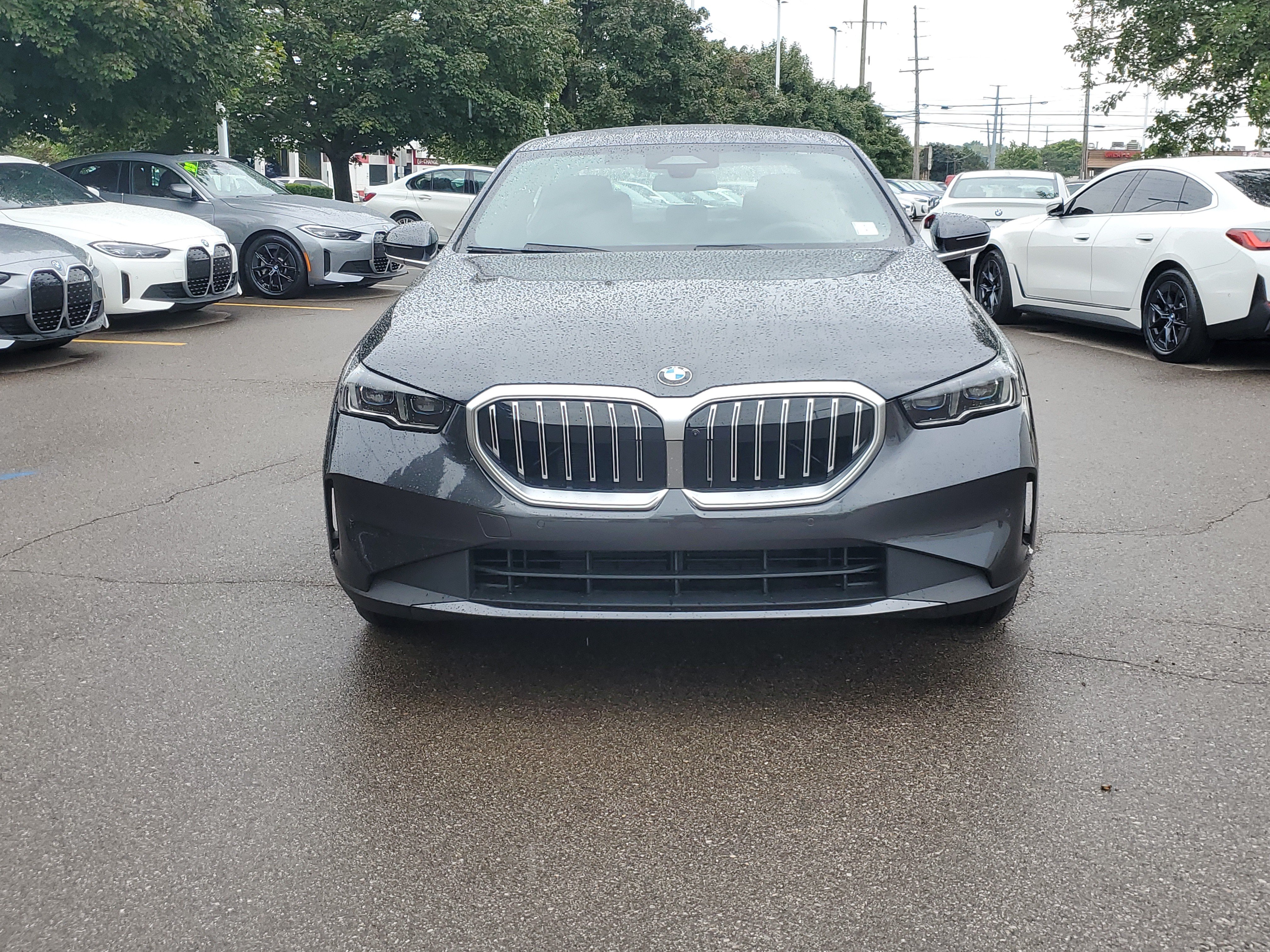 New 2027 BMW 530i xDrive w/ Premium Package AWD/4WD image 8