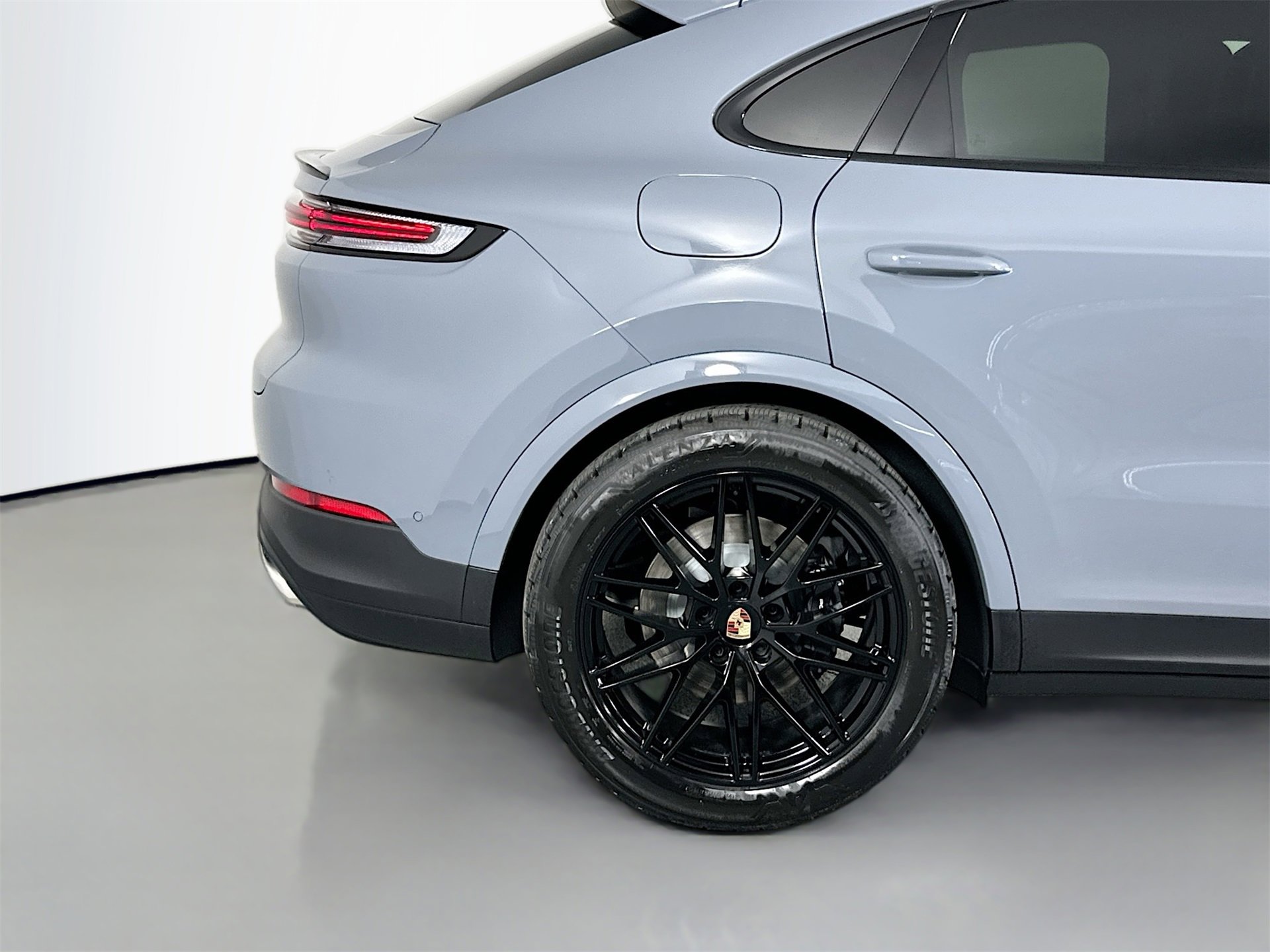 New 2026 Porsche Cayenne Coupe image 13
