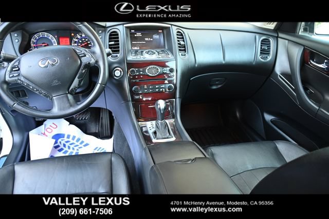 Used 2010 INFINITI EX35 Journey RWD image 18
