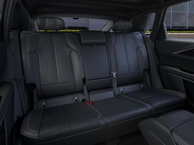 Used 2026 Cadillac Lyriq Luxury image 17