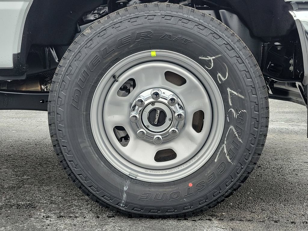 New 2026 Ford F350 XL w/ FX4 Off-Road Package image 9