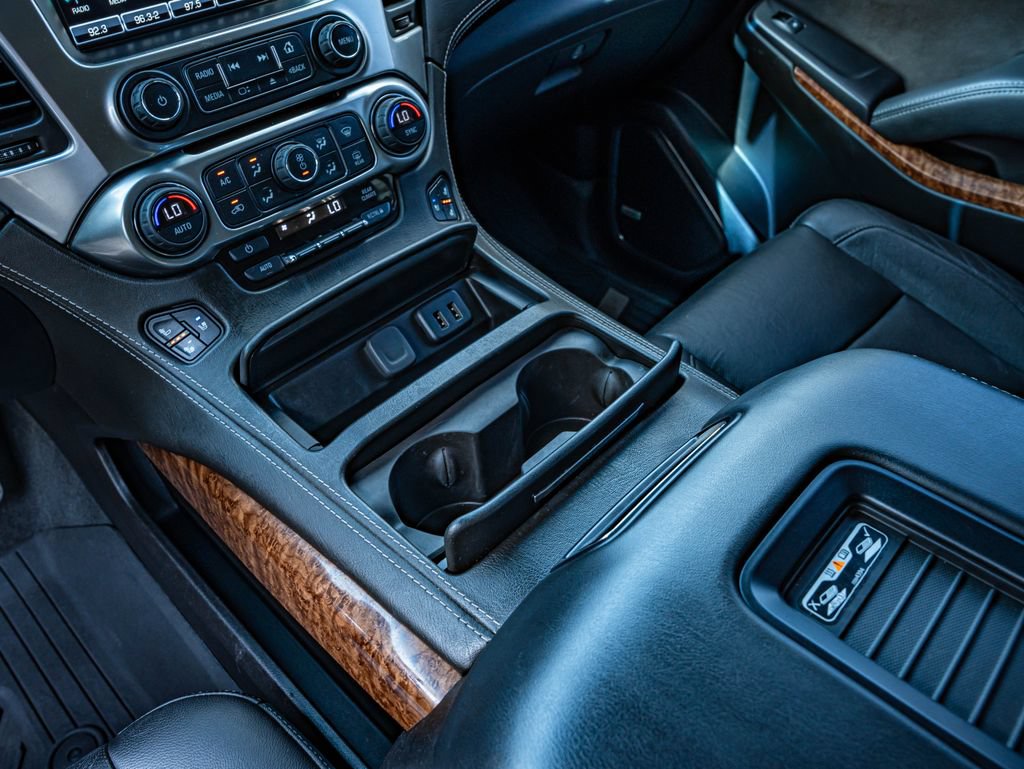 Used 2020 Chevrolet Tahoe Premier AWD/4WD image 28