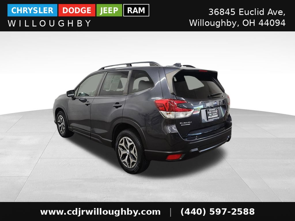 Used 2019 Subaru Forester Premium w/ All-Weather Package AWD/4WD image 7