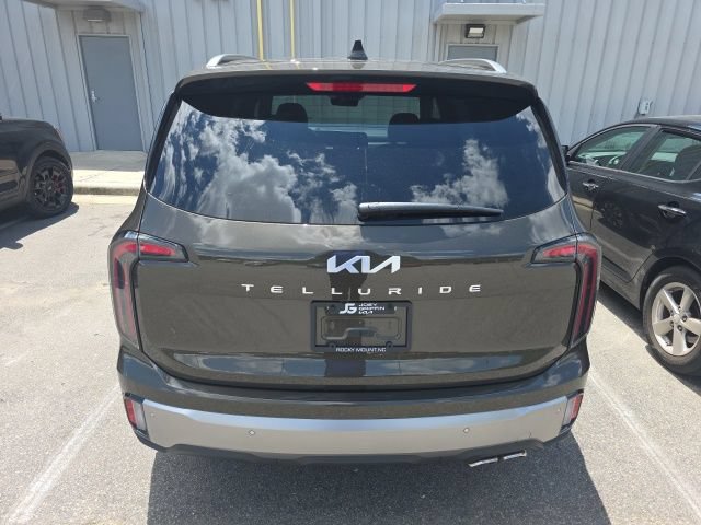 Certified 2025 Kia Telluride SX FWD image 5