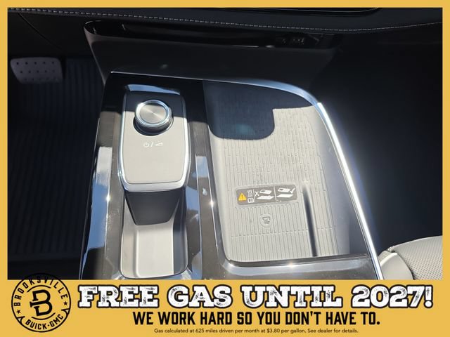 New 2027 Buick Enclave Sport Touring w/ Power Package FWD image 23